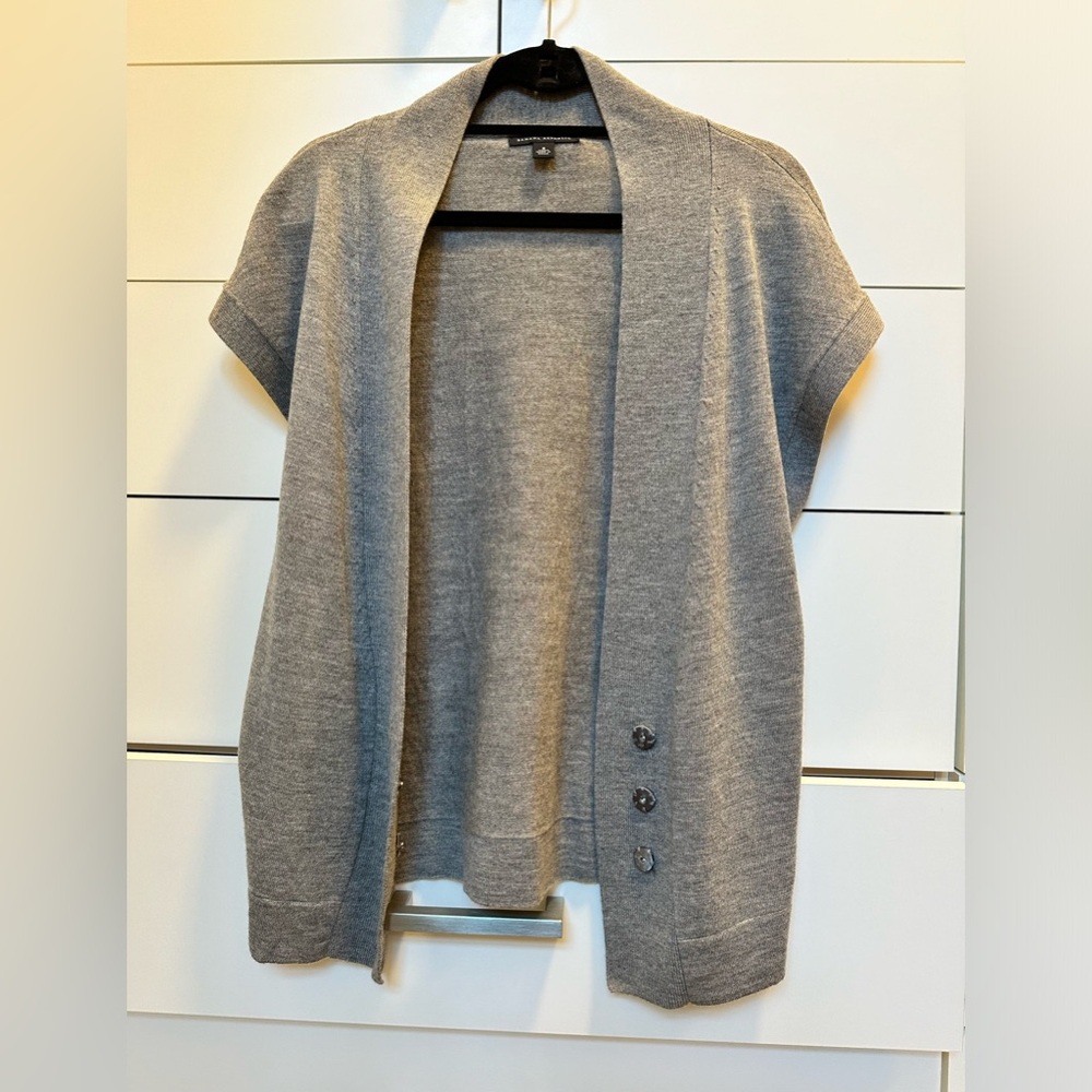 Banana Republic Gray Short Sleeve Wrap Sweater - Size small